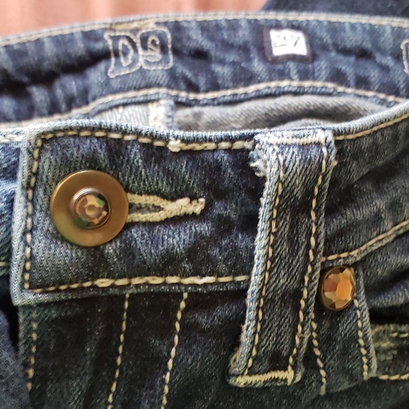 D9 Rae Crop/Capri Jeans - Picture 6 of 6